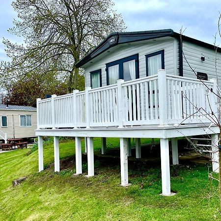Rockley Park Private Holiday Homes Пул Экстерьер фото