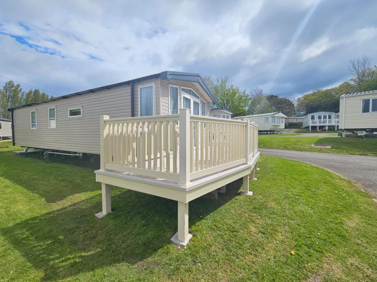Rockley Park Private Holiday Homes Пул Экстерьер фото
