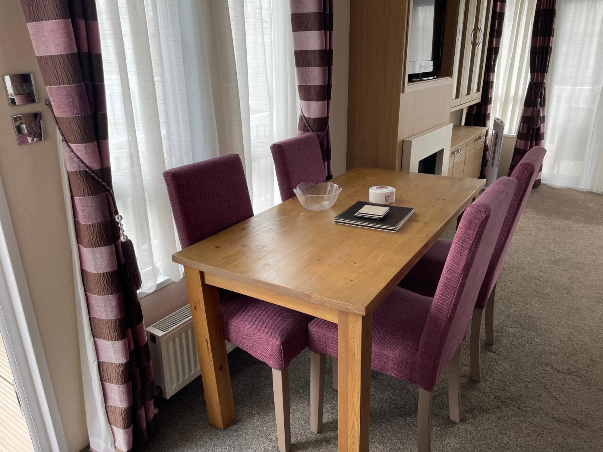 Rockley Park Private Holiday Homes Пул Экстерьер фото
